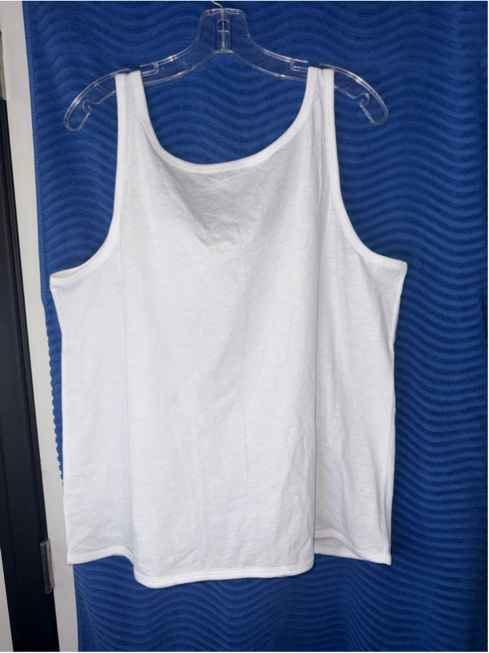 Women's Outerknown White & Blue Graphic Tank Top XXL - Picture 2 of 6
